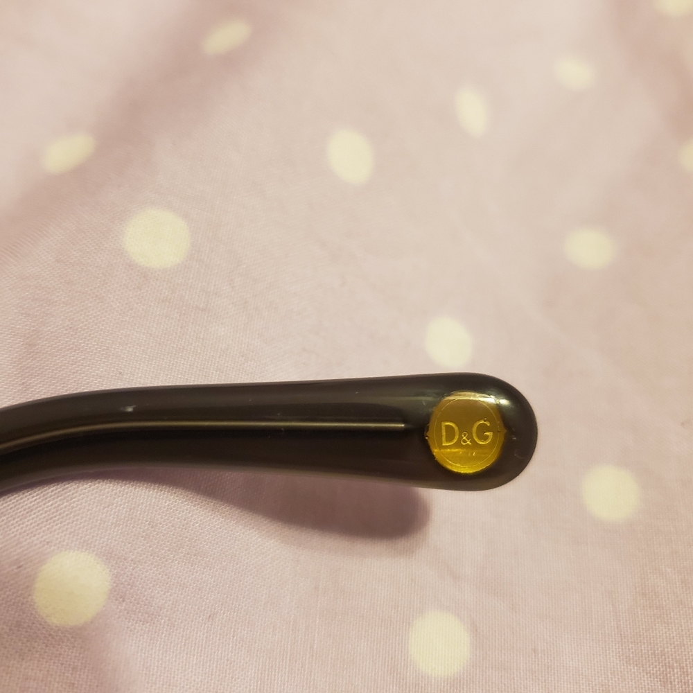 D&G Sunglasses - Picture 6 of 6